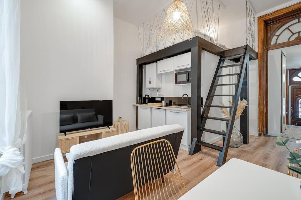  Le Boheme Superbe Loft Fonctionnel Et Central Saint-Etienne  Exteriér fotografie